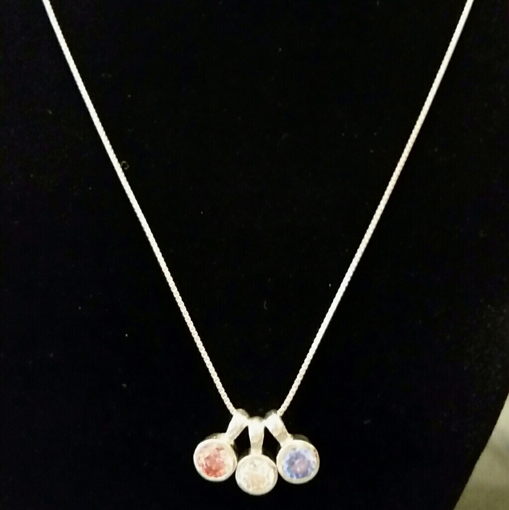 6mm Round Swarovski Crystal Pendants .925 Silver - Picture 7 of 7